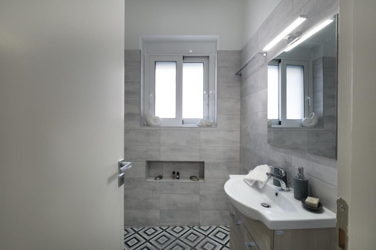Piraiki Coastal Accommodation Pire Dış mekan fotoğraf